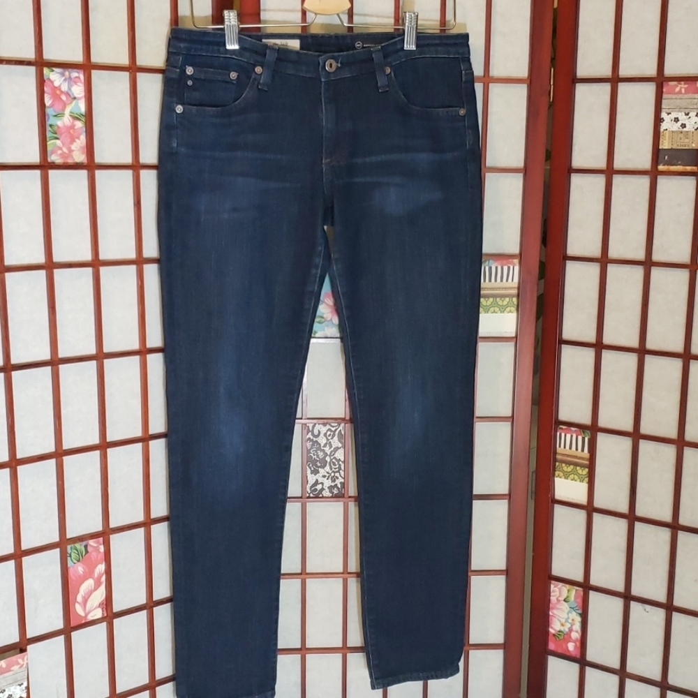 AG the stilt cigarette leg blue jeans 30R